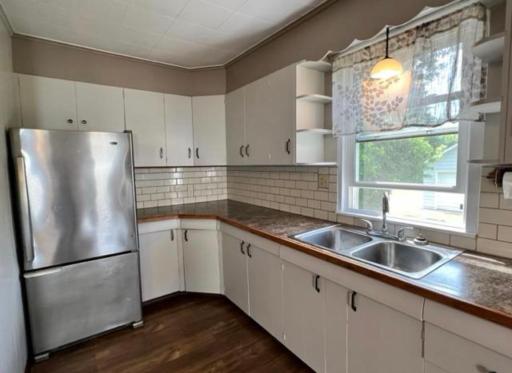 317 Minnesota Avenue E, Sebeka, MN 56477