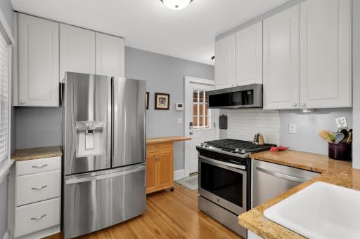 4043 Russell Avenue N, Minneapolis, MN 55412