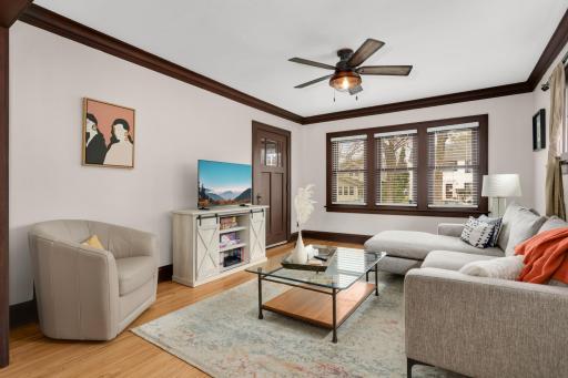 4043 Russell Avenue N, Minneapolis, MN 55412