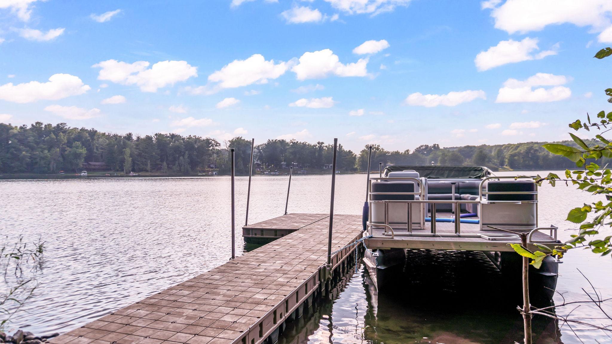Floating dock