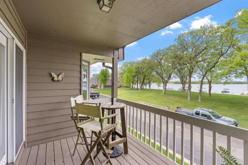 14-web-or-mls-290 Shoreview Estates-14.jpg