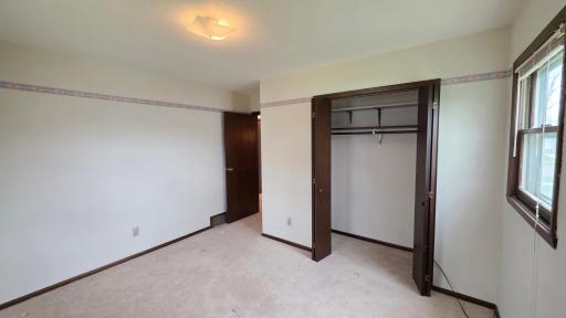 806 N 29 Street N, Fargo, ND 58102