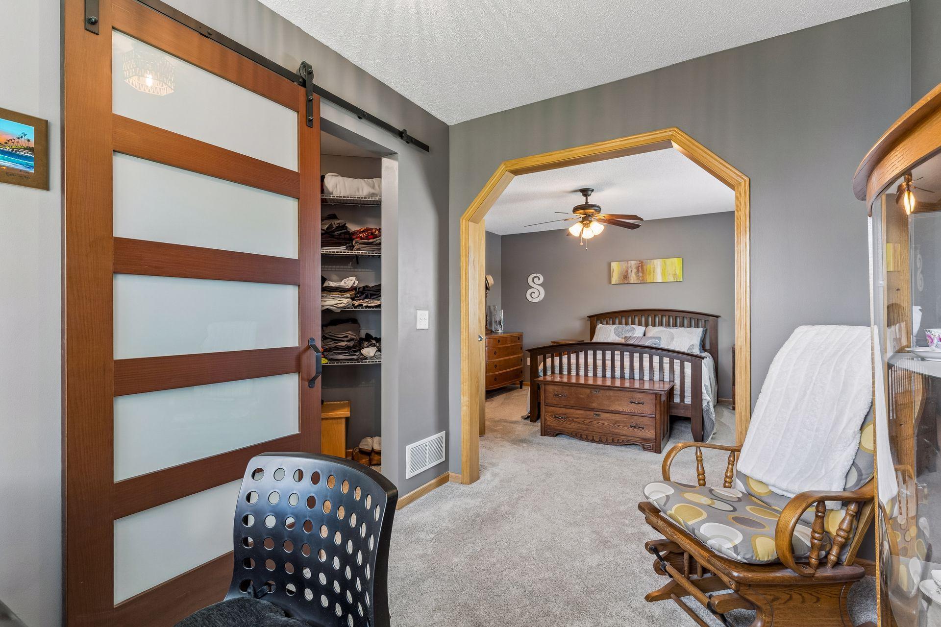 Primary Bedroom/Bonus Area - 658 Lois Lane