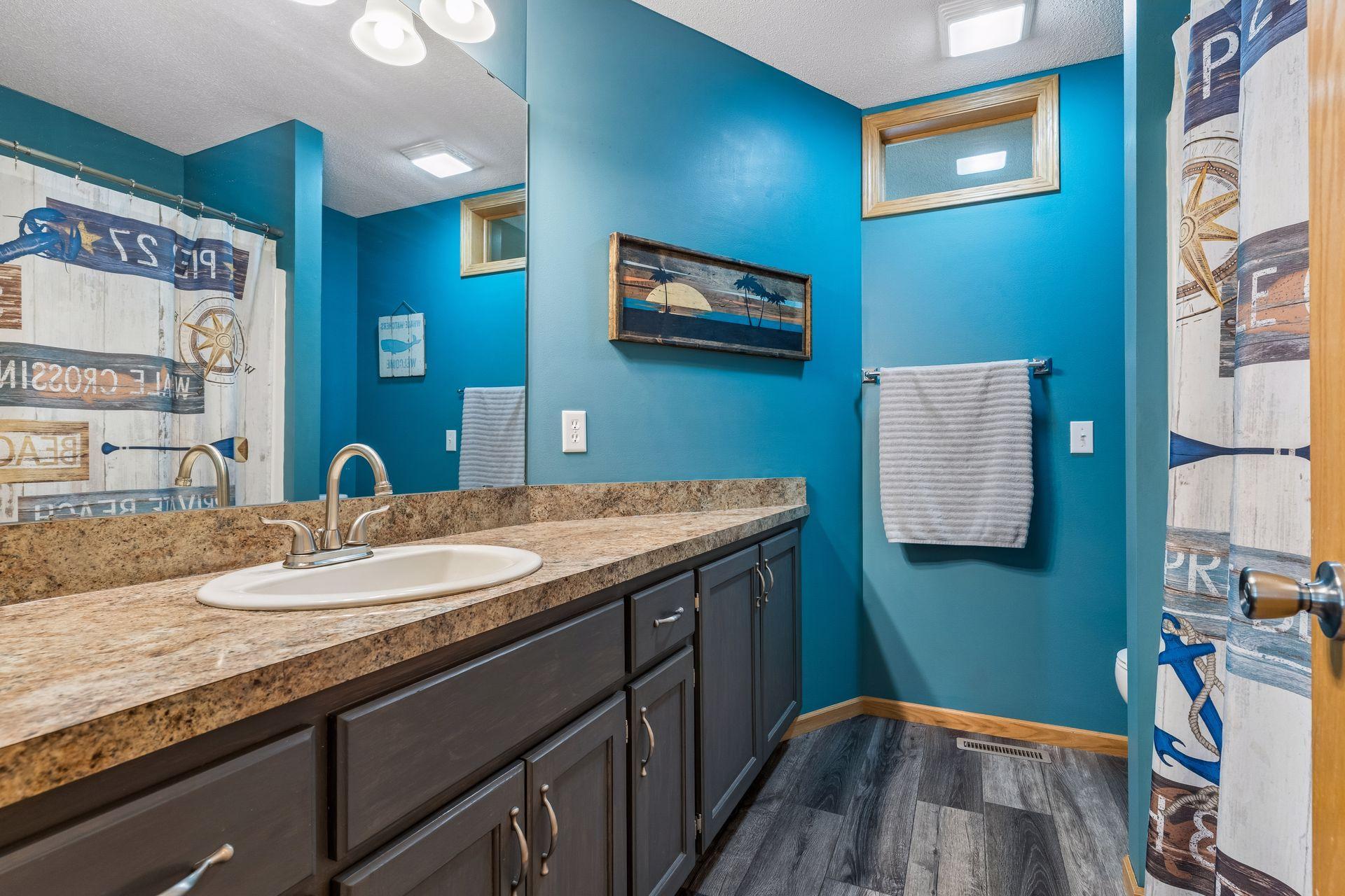 Full Bathroom - Upper