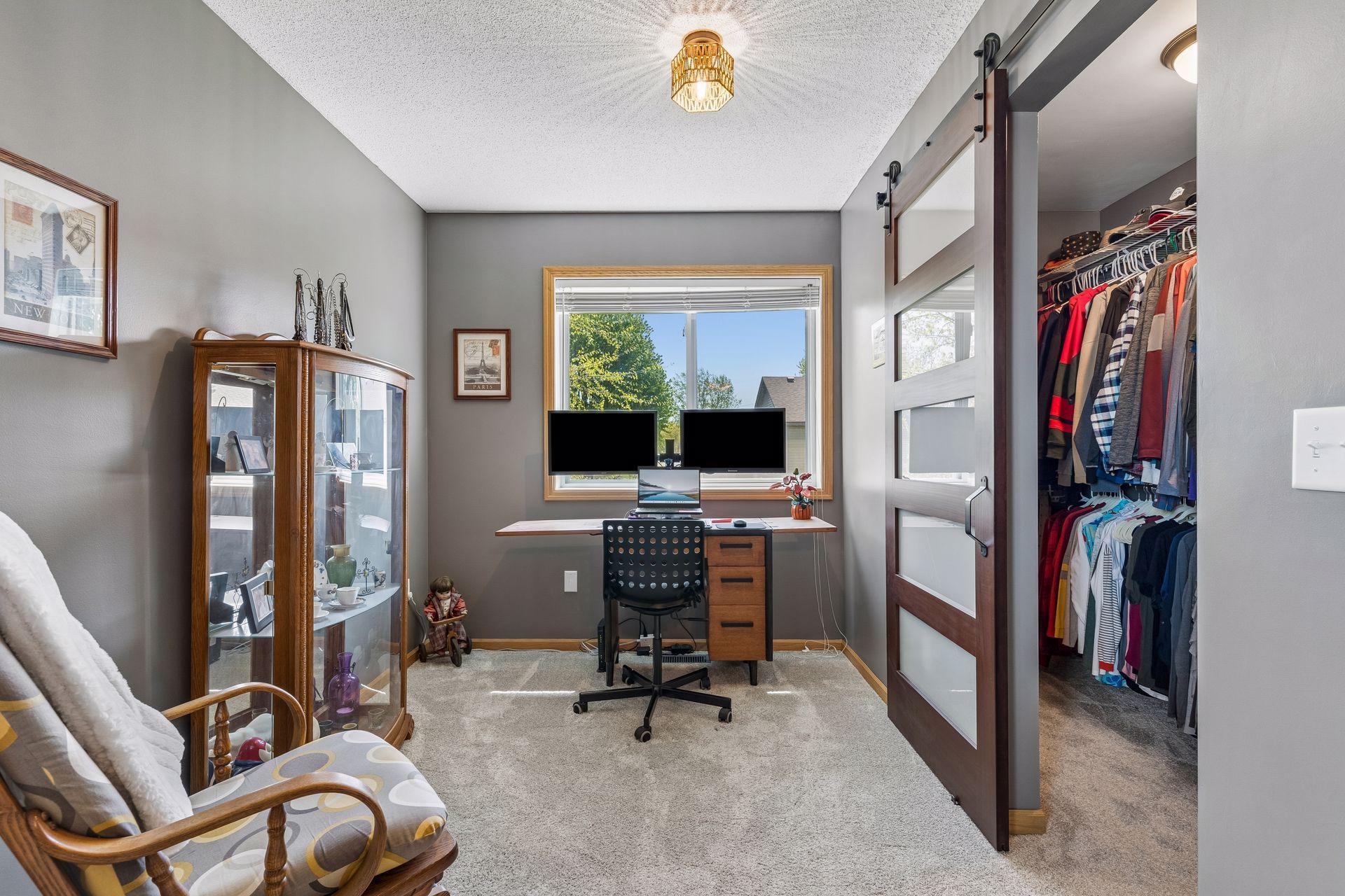 Primary Bedroom/Bonus Area - 658 Lois Lane