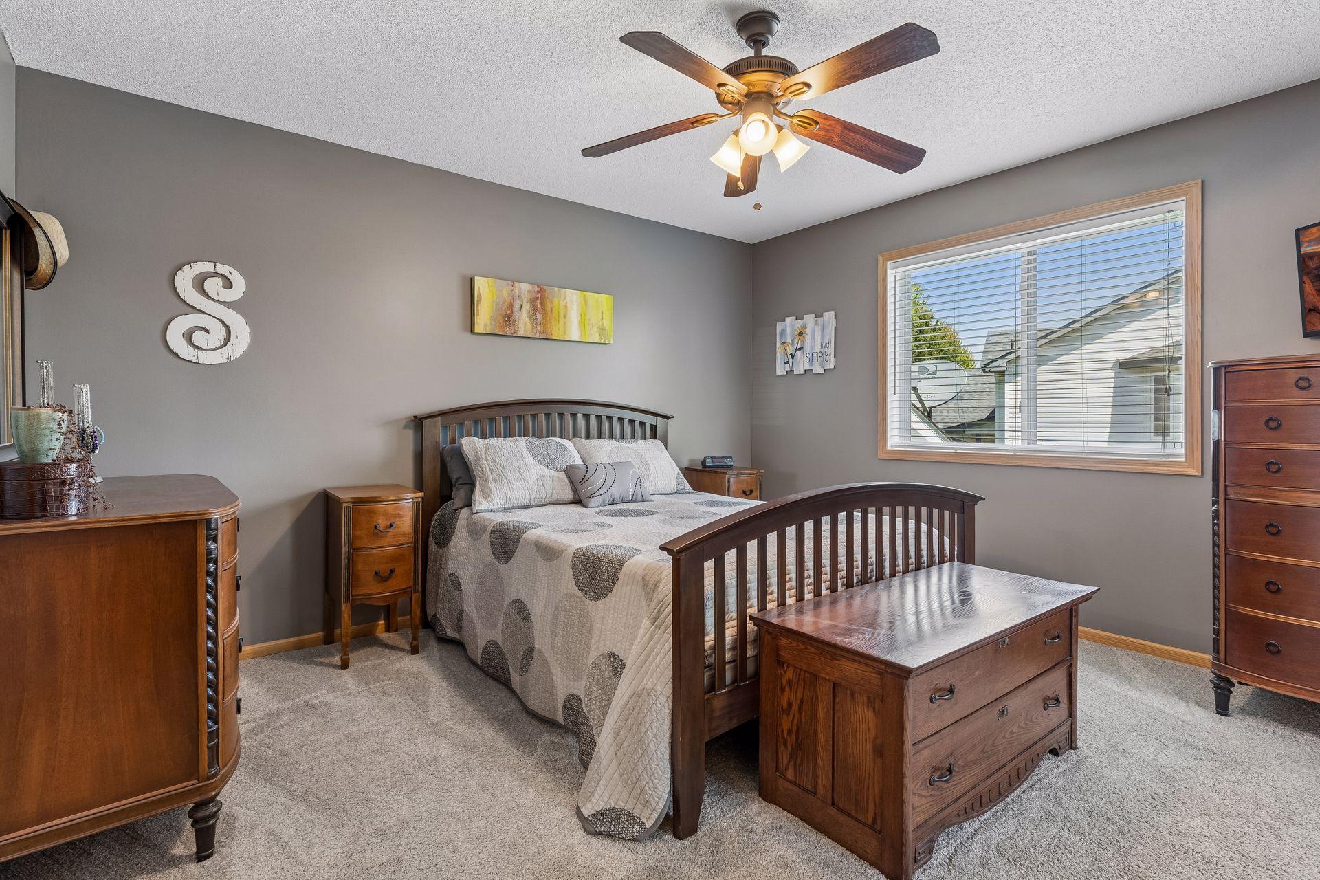 Primary Bedroom - 658 Lois Lane