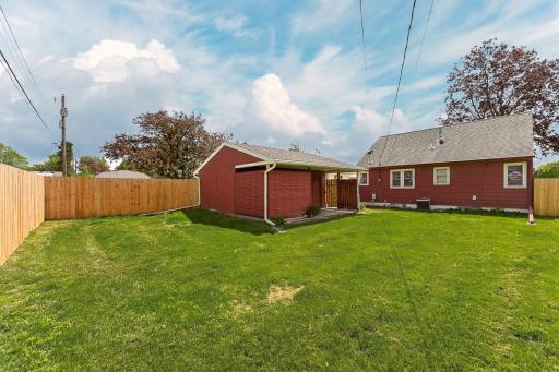 2031 17 1/2 Street NW, Rochester, MN 55901