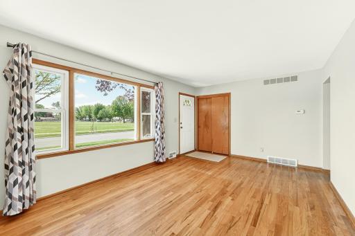 2031 17 1/2 Street NW, Rochester, MN 55901