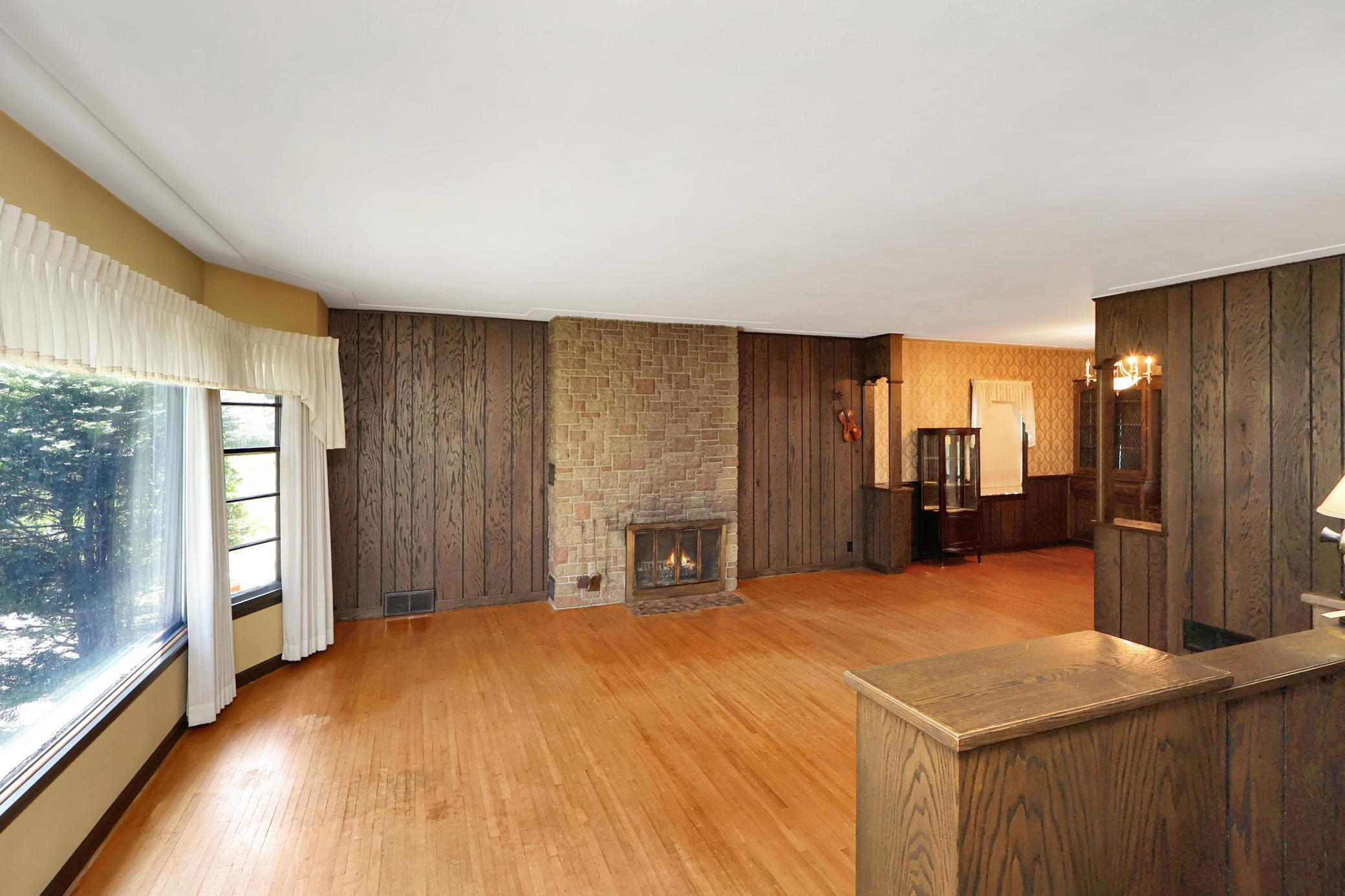 Front living room view to the dining.