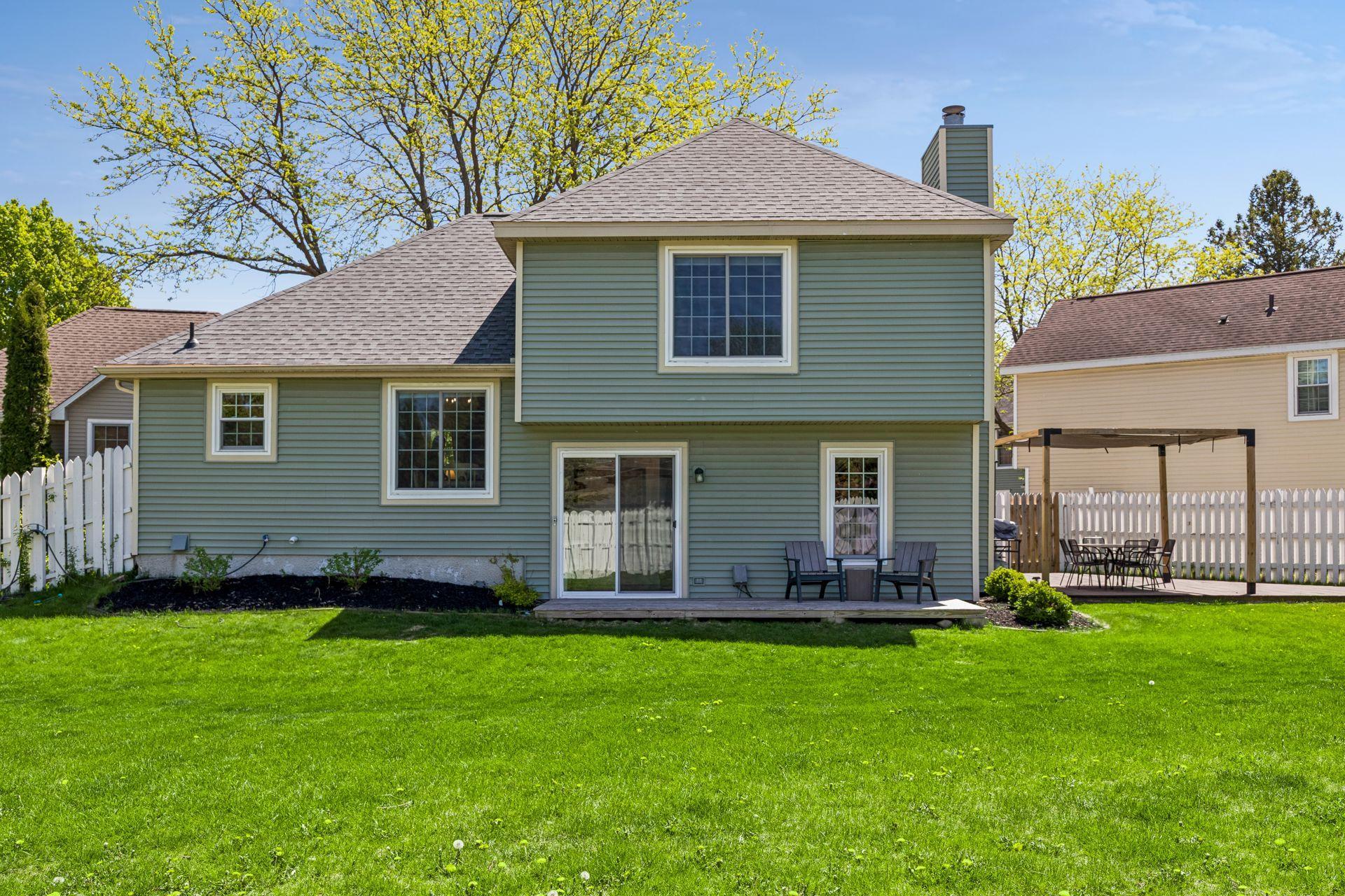 The large flat fully fenced back yard is perfect for pets, kids, entertaining or just relaxing!