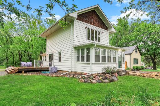 6104 24th Street N, Oakdale, MN 55128