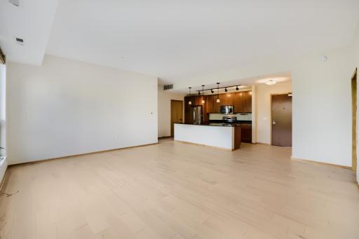 4730 Park Commons Dr 218 - Print Quality - 008 - 07 Family Room.jpg