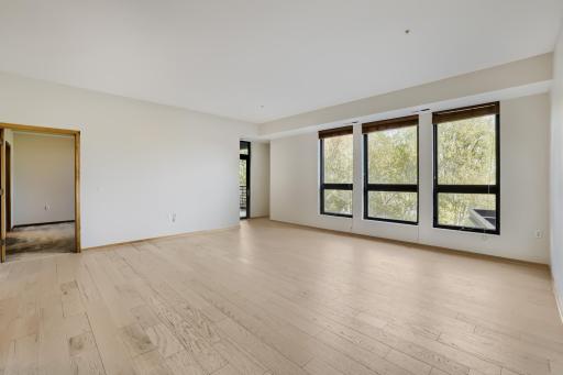 4730 Park Commons Dr 218 - Print Quality - 009 - 08 Family Room.jpg