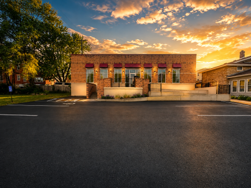 118 1st Avenue NE, Faribault, MN 55021