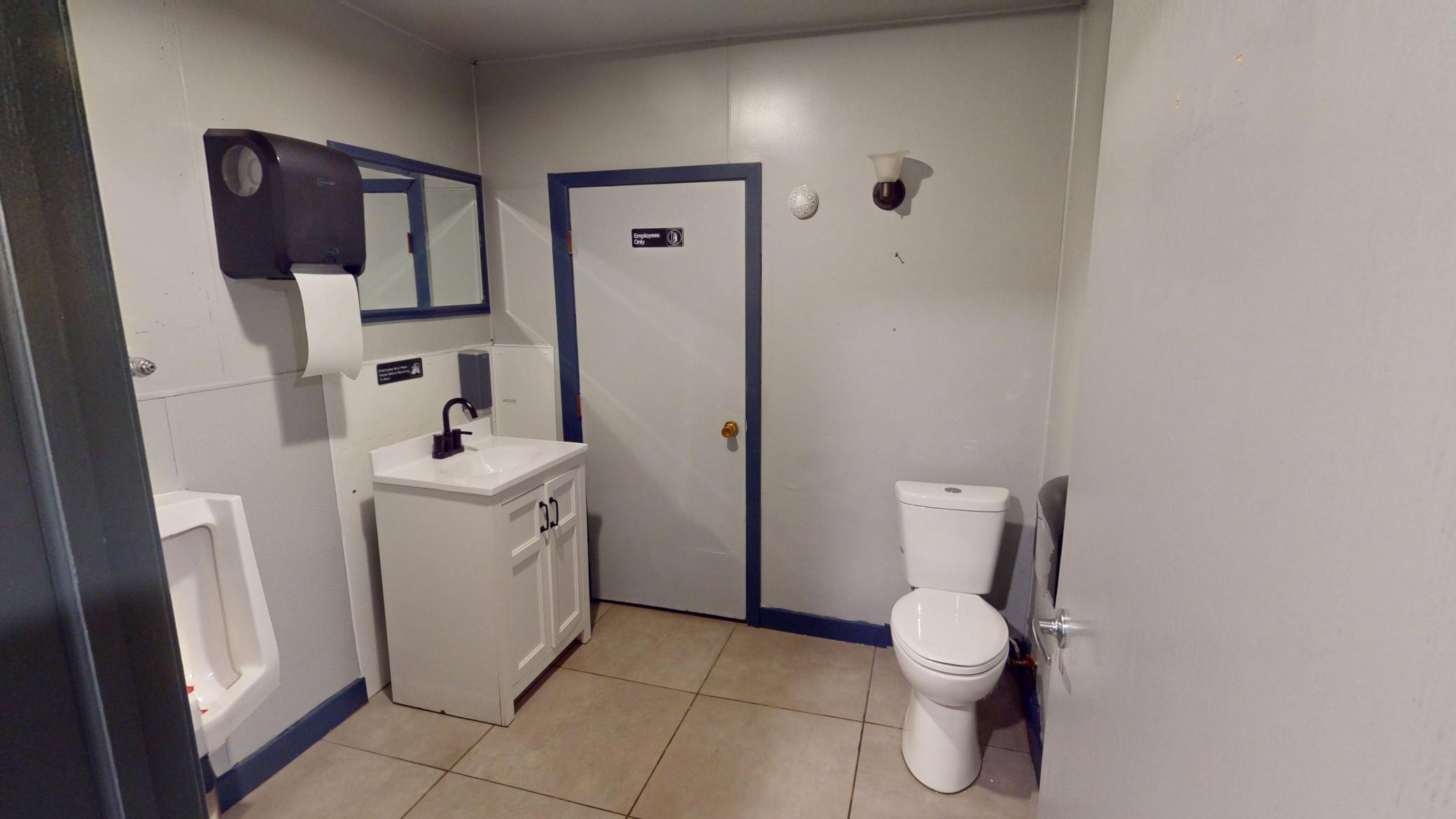 Photo 16