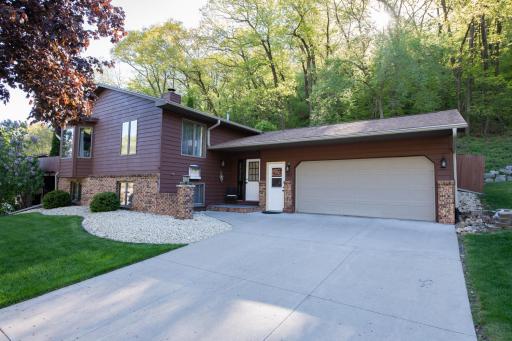 389 Knopp Valley Drive, Winona, MN 55987