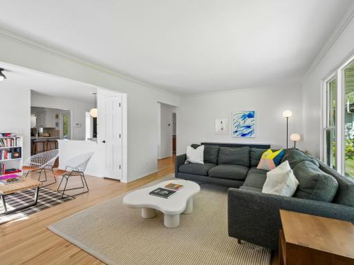 6401 Doron Lane, Minneapolis, MN 55439