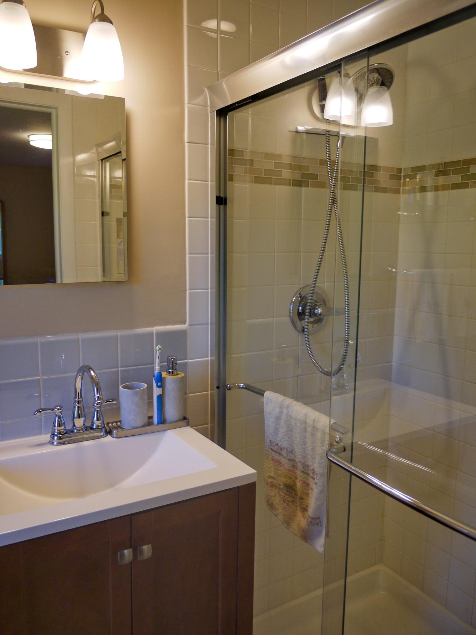 Owners suite remodled 3_4 bath.jpg