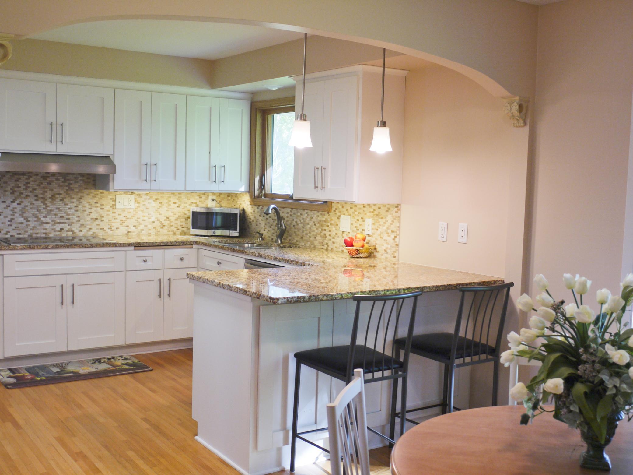 Detail of breakfast bar area.jpg