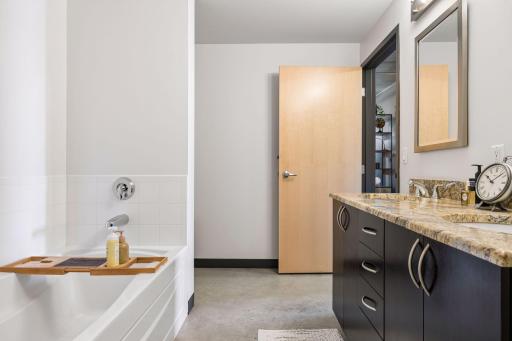 730 N 4th Street, 402, Minneapolis, MN 55401