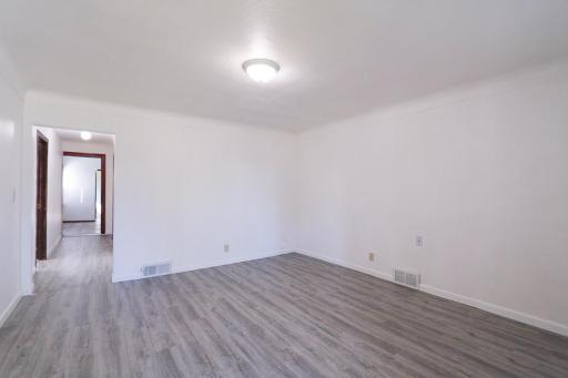 489 Whitall Street, Saint Paul, MN 55130