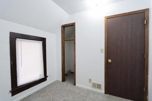 489 Whitall Street, Saint Paul, MN 55130