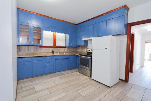 489 Whitall Street, Saint Paul, MN 55130