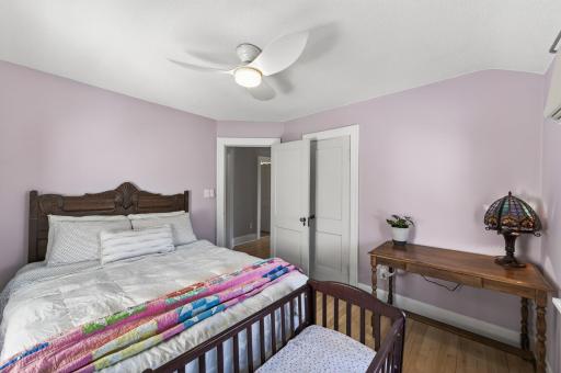 1140 Hawthorne Avenue E, Saint Paul, MN 55106