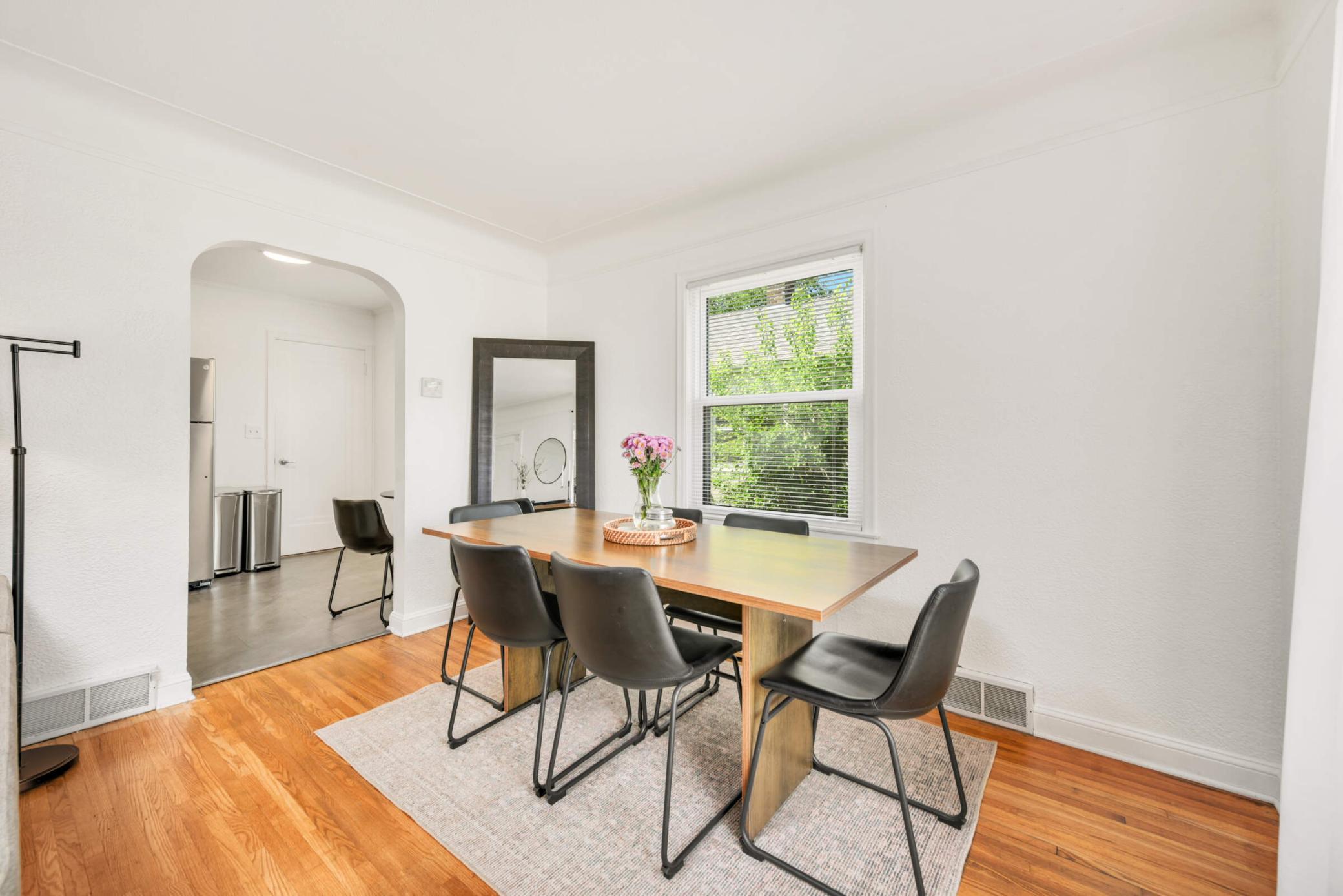 5828 Living/Dining (staged)