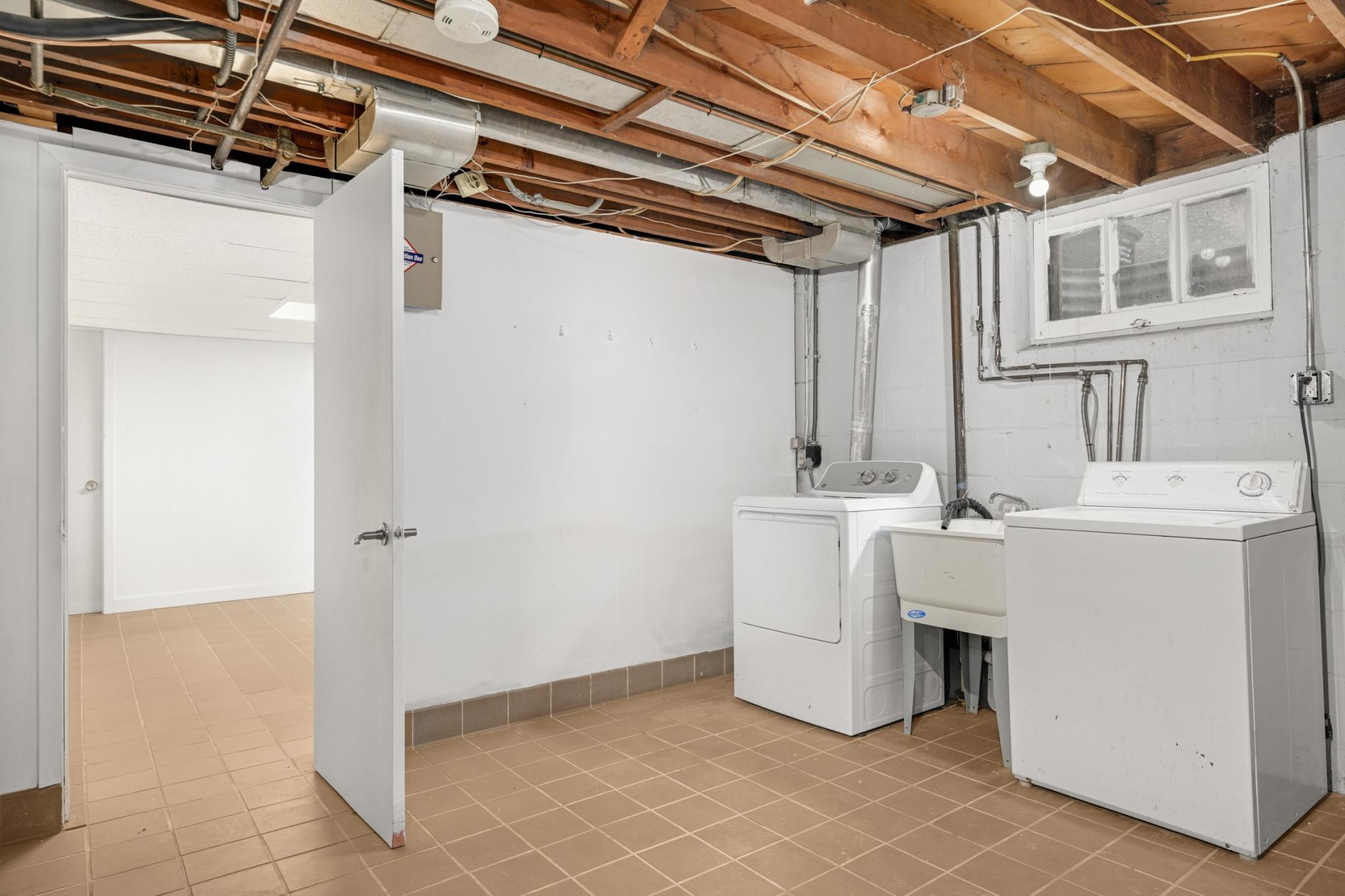 5830 laundry