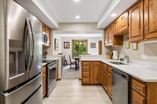 5501 Dewey Hill Road, 140, Minneapolis, MN 55439