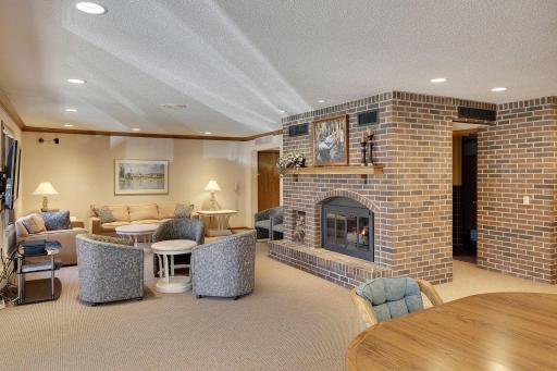 5501 Dewey Hill Road, 140, Minneapolis, MN 55439