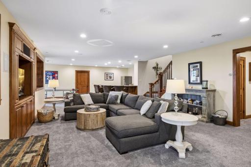 36738 Oriole Avenue, Lindstrom, MN 55045