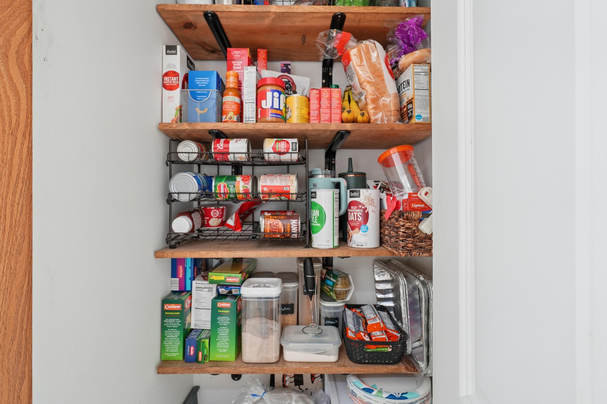 Great pantry space for all your kitchen needs.