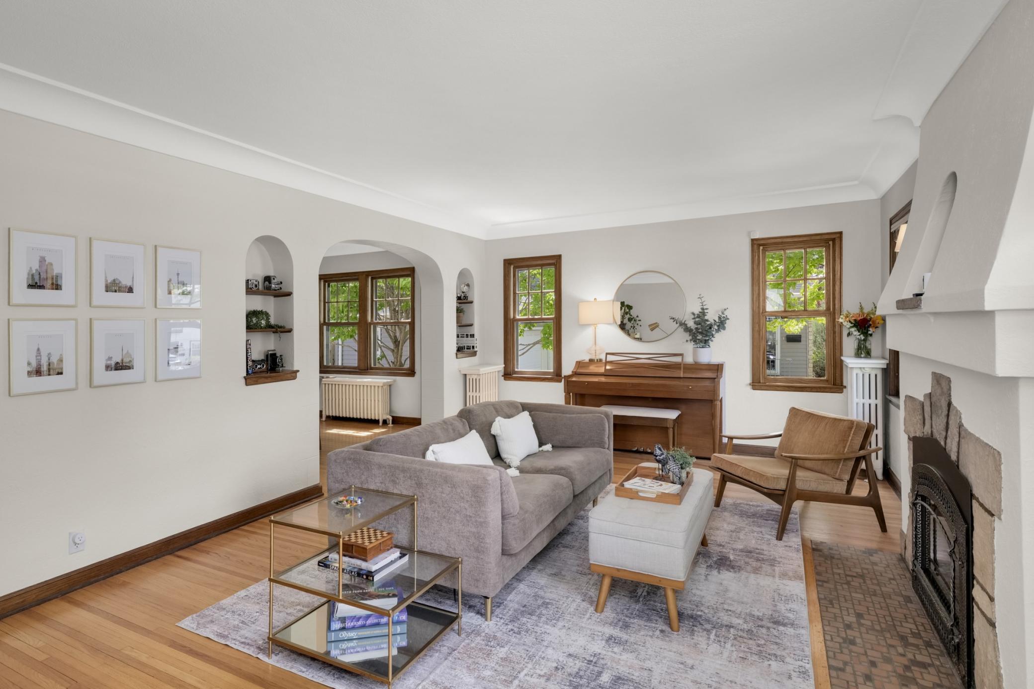 Great character throughout; original archways and niches