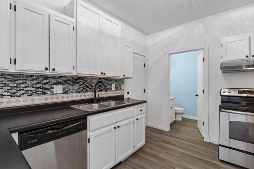 634 Roundhouse Street, Shakopee, MN 55379