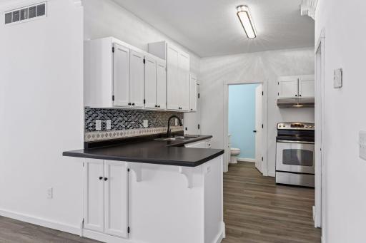 634 Roundhouse Street, Shakopee, MN 55379