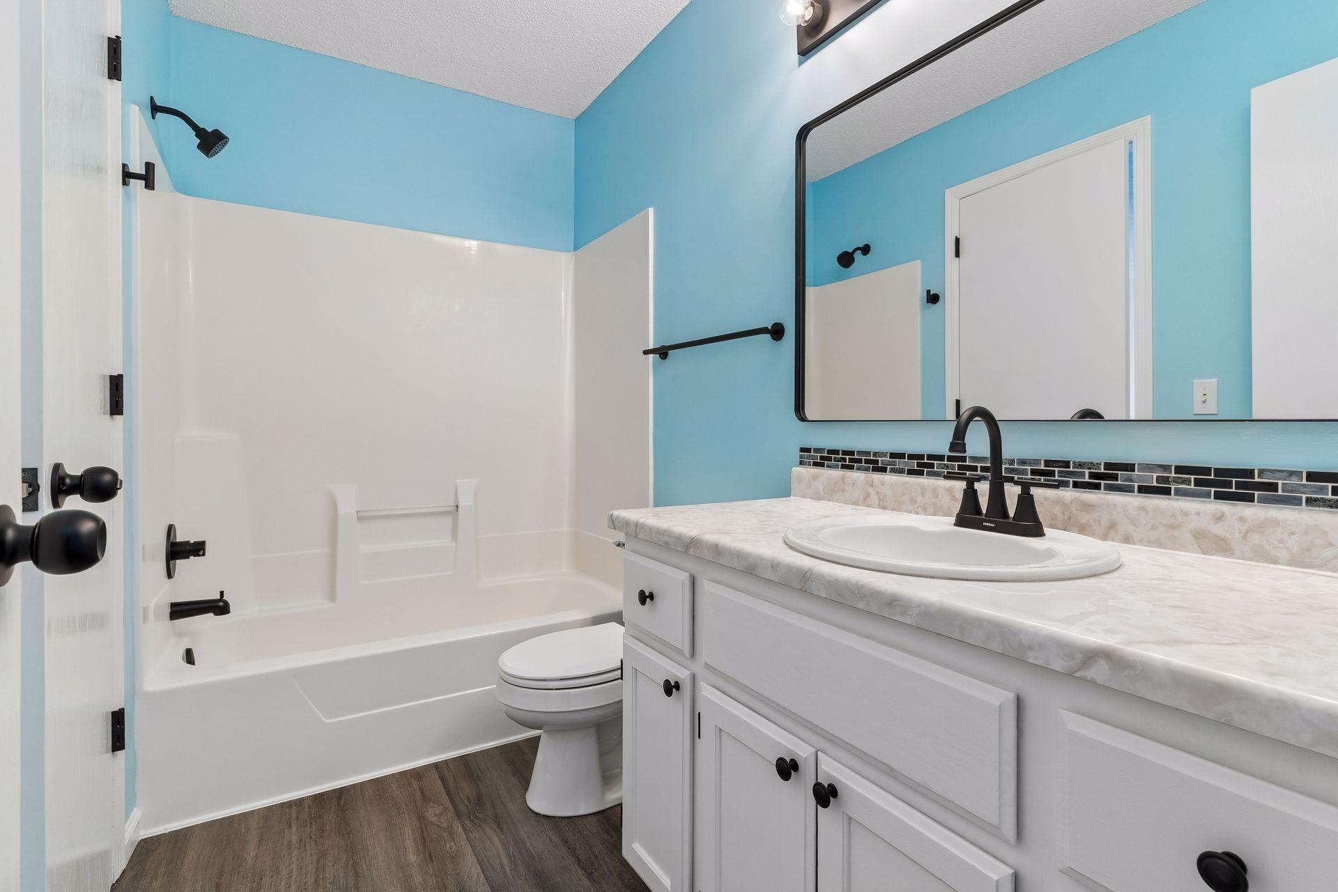 Upper Level - Full Bath