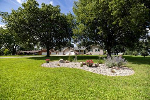 4 S Fox Lake Drive E, Sherburn, MN 56171