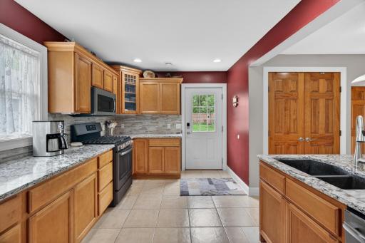 612 S Oak Street, Lake City, MN 55041