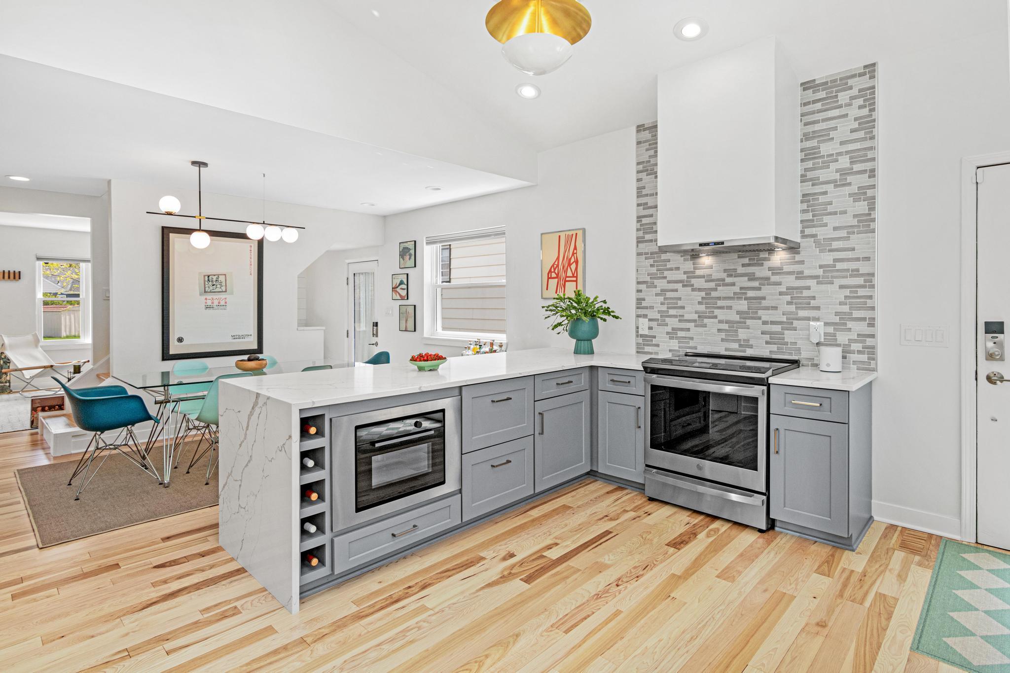 Kitchen/Dining