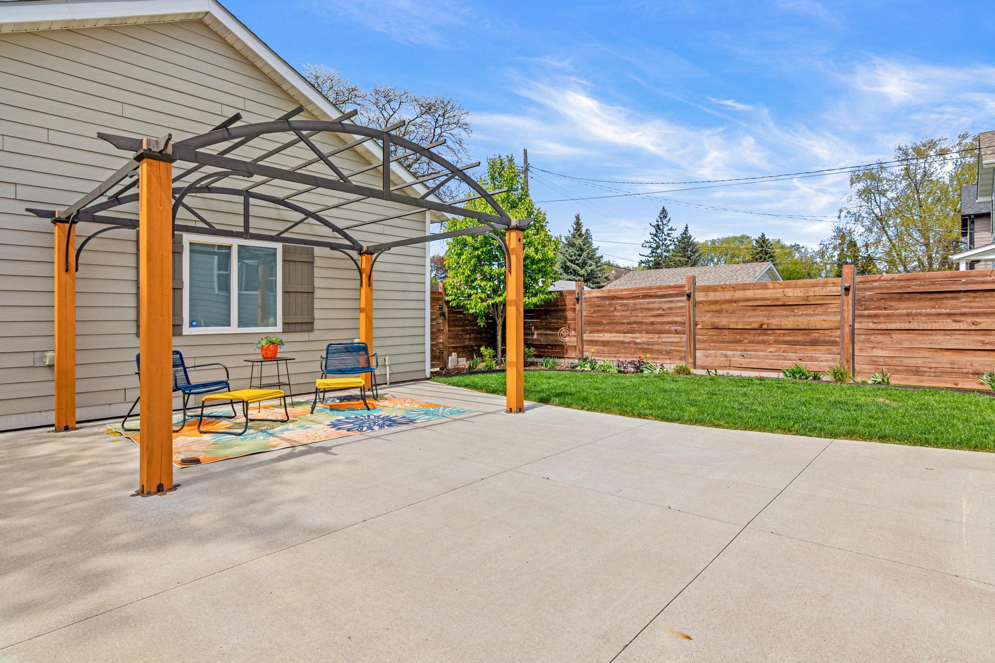 Back Yard Patio.2