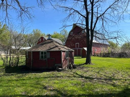 25660 330th Avenue, Westbrook, MN 56183