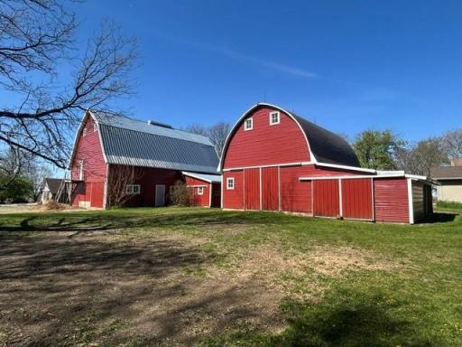 25660 330th Avenue, Westbrook, MN 56183