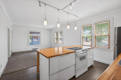 144 8th Avenue S, South Saint Paul, MN 55075
