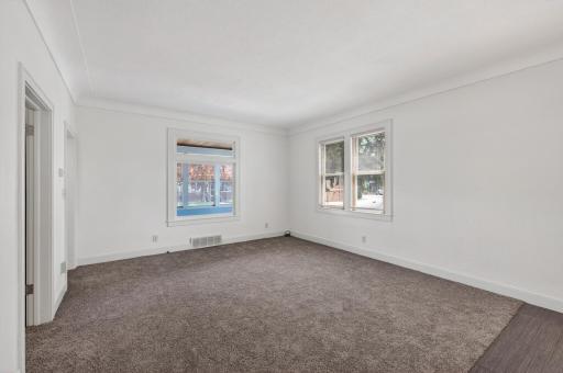 144 8th Avenue S, South Saint Paul, MN 55075