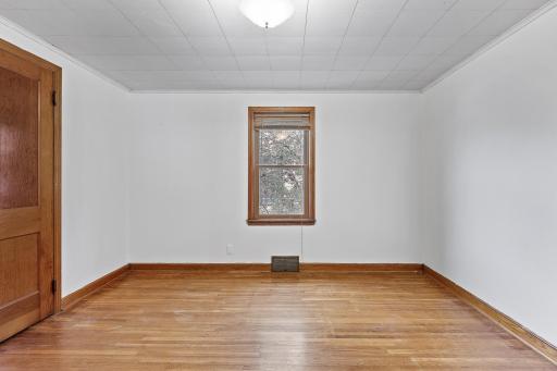 144 8th Avenue S, South Saint Paul, MN 55075