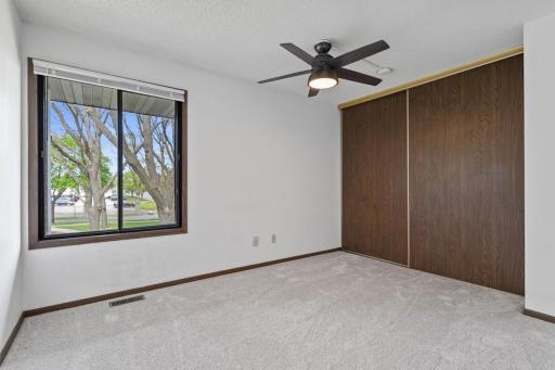 1115 Landmark Trail S, Hopkins, MN 55343