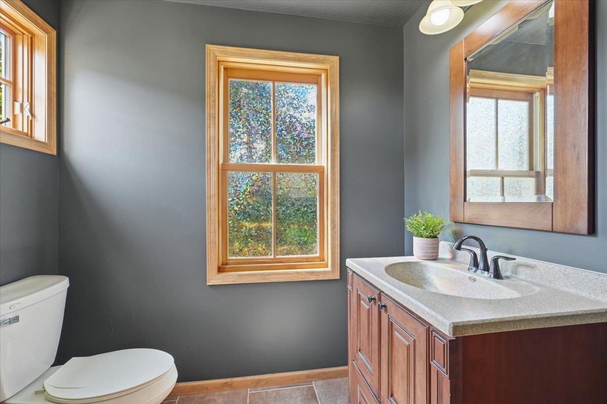 Powder Room 1