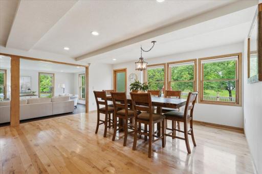 357 6th Street N, Bayport, MN 55003